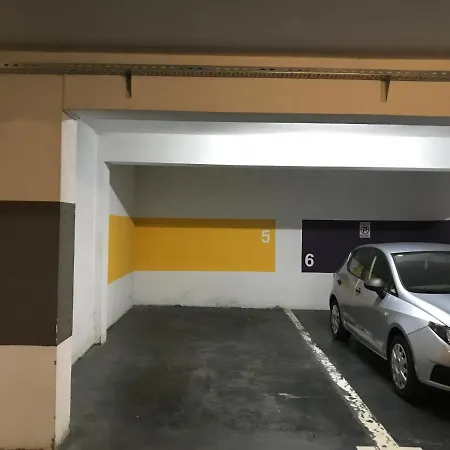 Dealul Morii Residence *